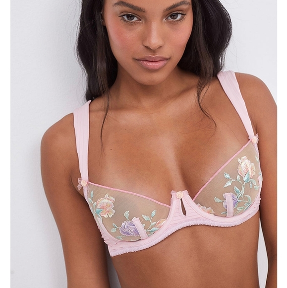 NWT For Love & Lemons Pastel Watercolor Rose Set - Picture 3 of 12